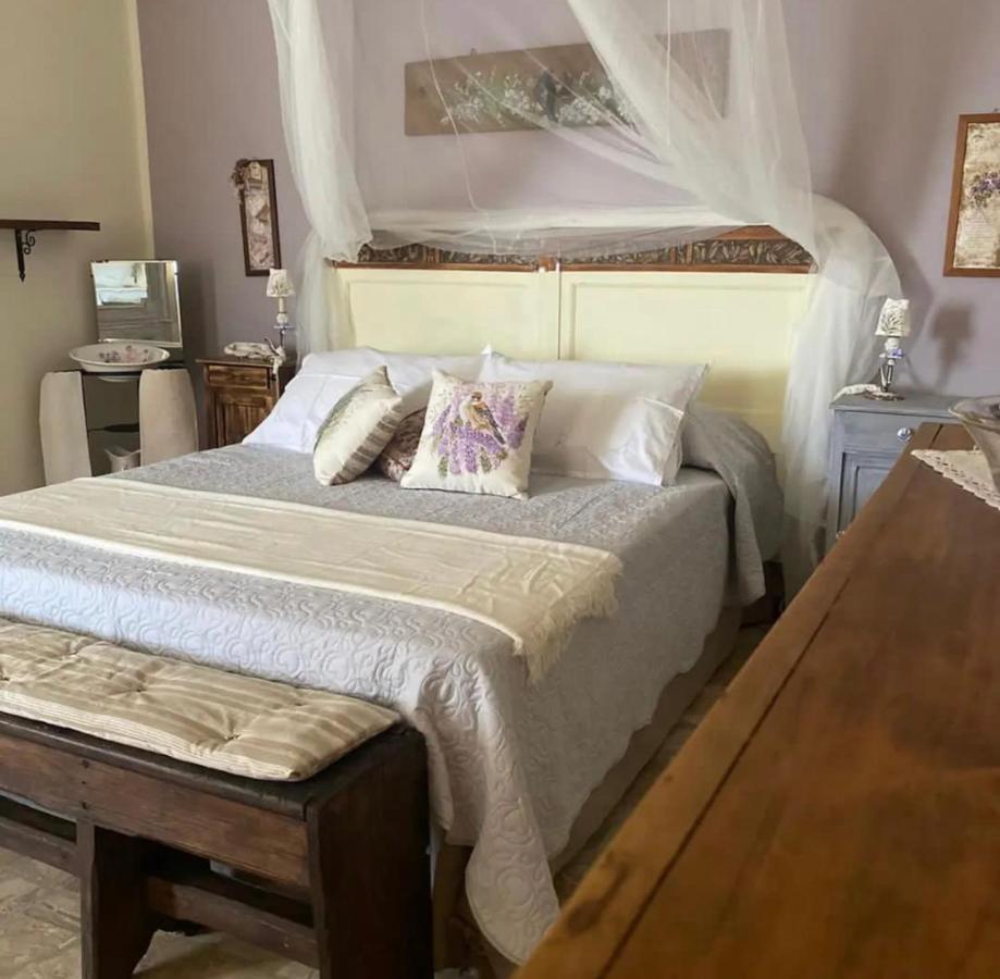 Anticacascina Bed and Breakfast Quarto  Εξωτερικό φωτογραφία